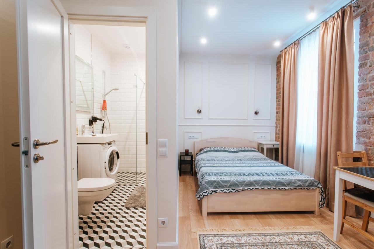 Stylish Latvian-Style Studio Apartment Near City Center, Parks, Cafes & Public Transit Riga Ngoại thất bức ảnh